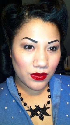 Inspired by classic 1940s vintage makeup. 