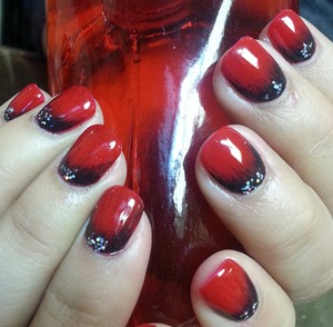 Red gel polish is a perfect base color for a black halo using pure pigment.
