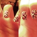 Leopard Nails