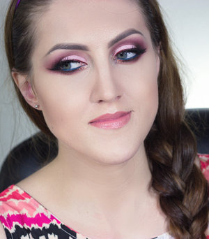more details in my post : http://staceymakeup.com/2015/04/30-days-makeup-challenge-day-25-red-look.html