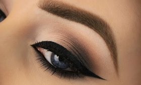 Classic Cool Toned Smokey | Kat Von D Shade + Light