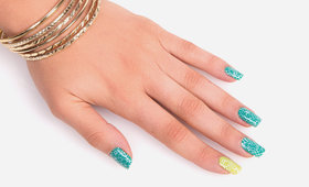 Master Mani: A Summery Fresh Floral Lace Motif! 