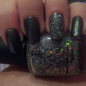 Painted my nails last night with my new nails inc holly walk and my all time fave servin up sparkle opi :)