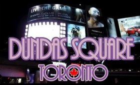 Yonge-Dundas Square: Toronto