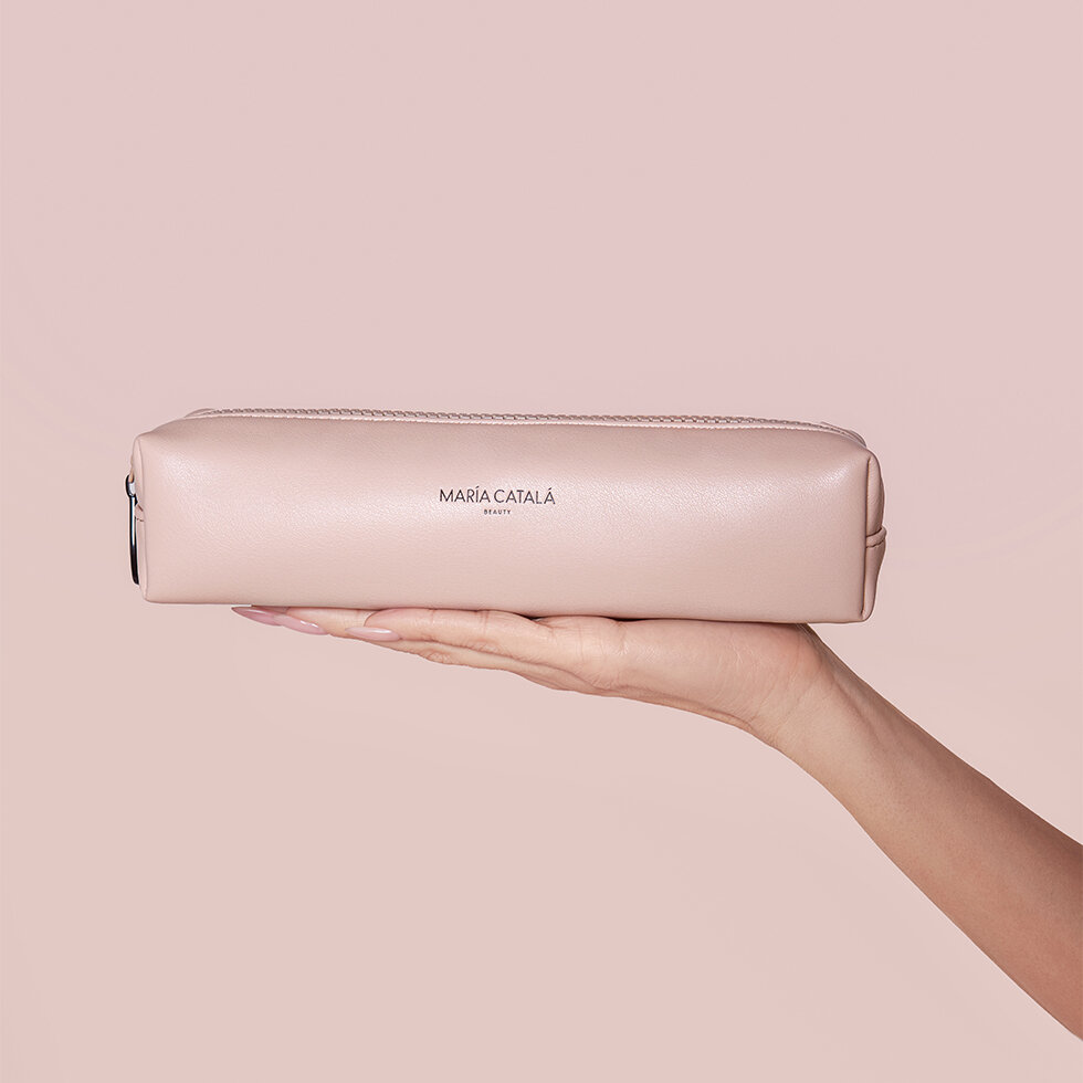 María Catalá Beauty Signature Slim Bag The Nude Edition