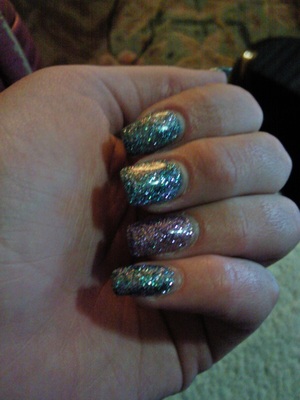 I'm wearing them for two weeks now, so they've grown a bit. :) But I love how they sparkle <3