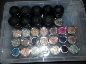 my paint pots and mineralize eyeshadows (: