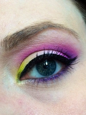 Sigma Creme Couture and Urban Decay Electric palettes.