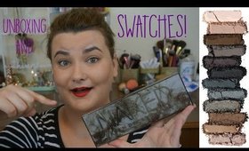 Urban Decay Naked Smoky Swatches and Unboxing