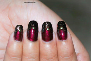 See the tutorial http://lovefornailpolish.com/nail-polish-designs-beginners-best-burgundy-nail-polish