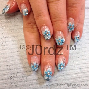 DETAILS HERE:
http://fingertipfancy.com/blue-hand-painted-flowers