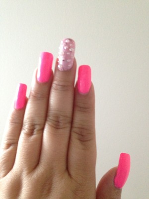 Fusion Neon by Sinful Colors
Light Punk by Claire's Cosmetics on accent nail along with nail art pearls 