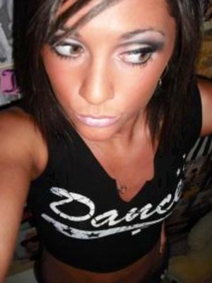 An old pic clearly back when I thought making the duck face was cute. But I like the eye shadow here and wanted to share 