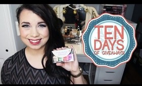 10 Days Giveaways ❄ Day 4!