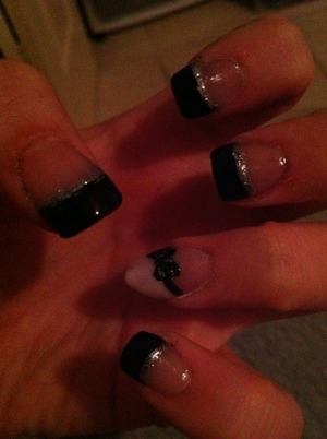 Did my nails :)