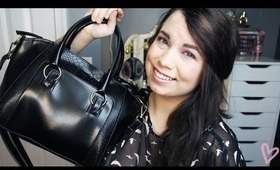 What's in my Bag?!