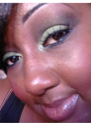 "Smokie Kiwi" I love the matte lime by Mac and Smokie Mountain by NYX with a little gold and caramel highlight