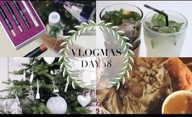 Christmas Shopping: Vlogmas Day 18 | JessBeautician