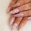Pretty pastel nails 💕