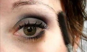 Dianna Agron's Emmy Awards Inspired Eye Makeup Tutorial