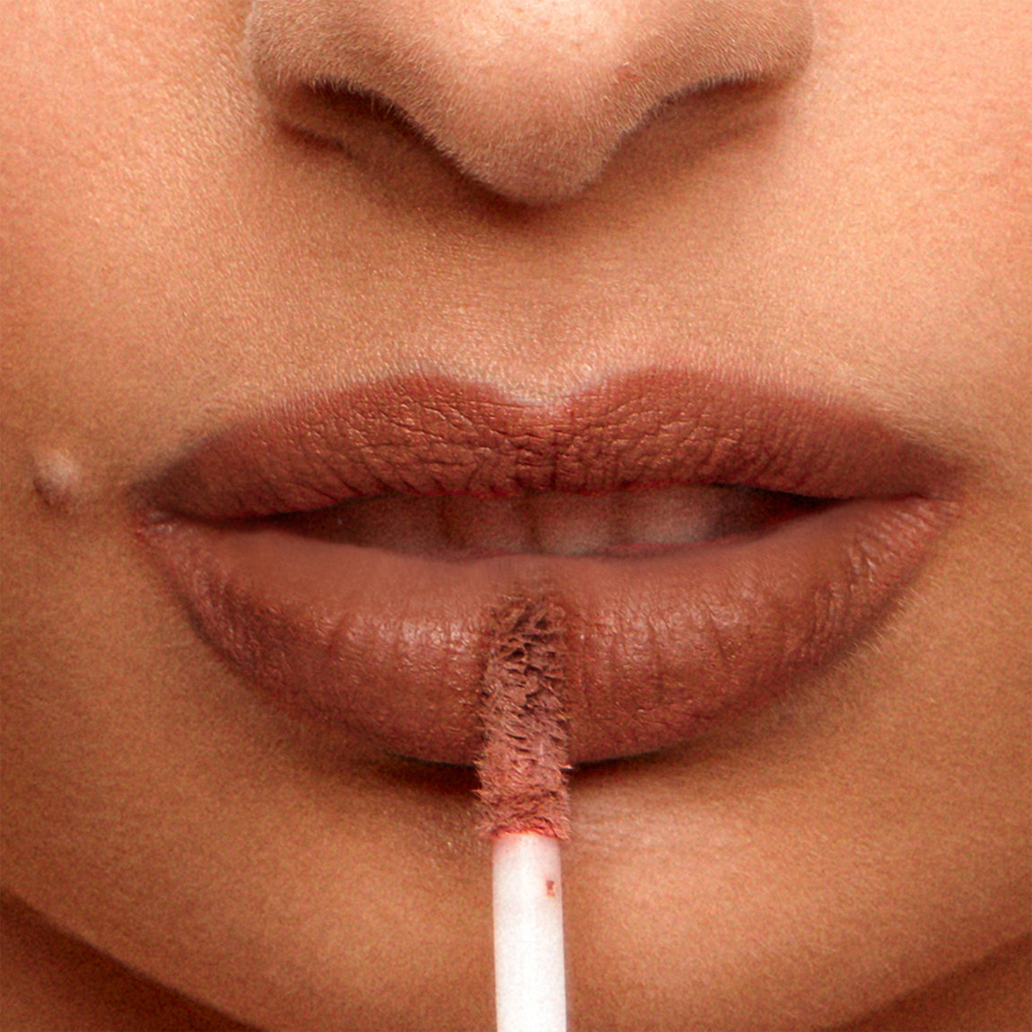 ヌードスティックス Magnetic Lip Plush Paints Tahiti Hottie