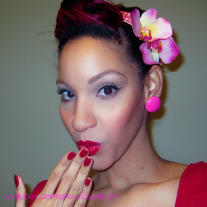 Pin up makeup