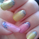 Pink and yellow feathers nail art 