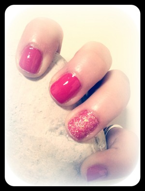 Magenta nails