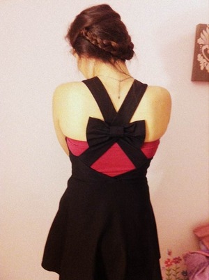 Messy braided updo & cute black dress with bow :•)