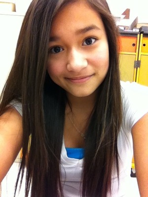 Isabelle Y.