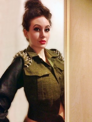 40s inspired make up with modern twist using all mac products 
Model Louise shot behind the Scenes 
In ragged priest vintage studded military jacket with leather sleeves
In a spin up do messy retro pined style 
Red lips black
Liner full
Lash ! 