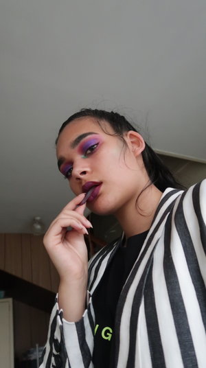 Makeup Used:
Base -  I'm not wearing base makeup
Brows - Colourpop Precision Brow Pencil in Bangin' Brunette
Eyes - Juvia's Place Masquerade and Douce palettes & black felt tip eyeliner
Lips - Colourpop Lux Lip in Scorpio Moon with purple shadow from Masquerade palette patted over the top.