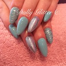 Turquoise nails...