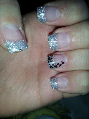 I have gotten my nails done than when I got home that need something extra so I added some cheetah spots love 