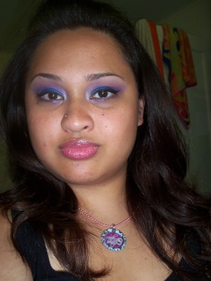 Using I-Candy Couture mineral eyeshadows in :
Just Keep Swimming, Ohana Means Family,Lollipop Lovin', CandyCane.
Lips: Strawberry Cheesecake and Hula Girl lipgloss

www.i-candycouture.com