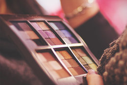 The Right Eye Shadow: Getting The Feel for Texture