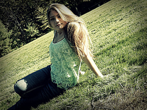 Went on a photoshoot ith my sister :) 