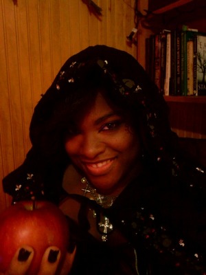 a pic of me on halloween, lol i couldnt resist! :D