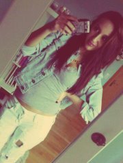 Ayleen R.