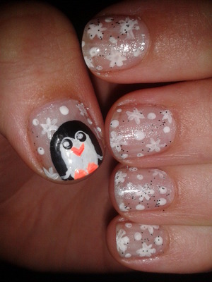 A cute penguin winter nailart design, hope you like it :) 