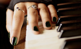 3 Must-Have Green Polishes