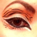 Tiger eye makeup