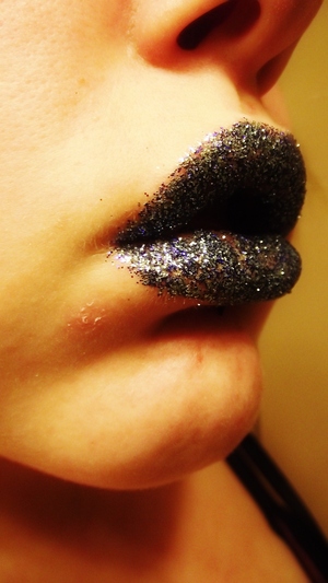 glitter lips