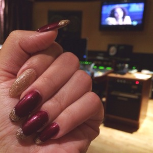 Love my Christmas looking nails. Totally in for fall. 