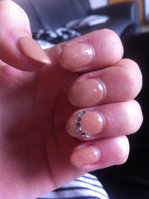 Nude Nails with strass 
