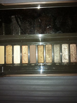 I love the naked2 palette! My fav colors are sin and YDK!! 