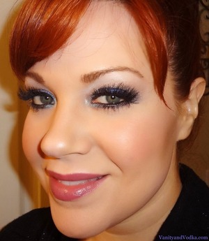 For more information on this look including all products used, please visit: http://www.vanityandvodka.com/2013/07/smoke-and-shimmer.html
xoxo!
Colleen