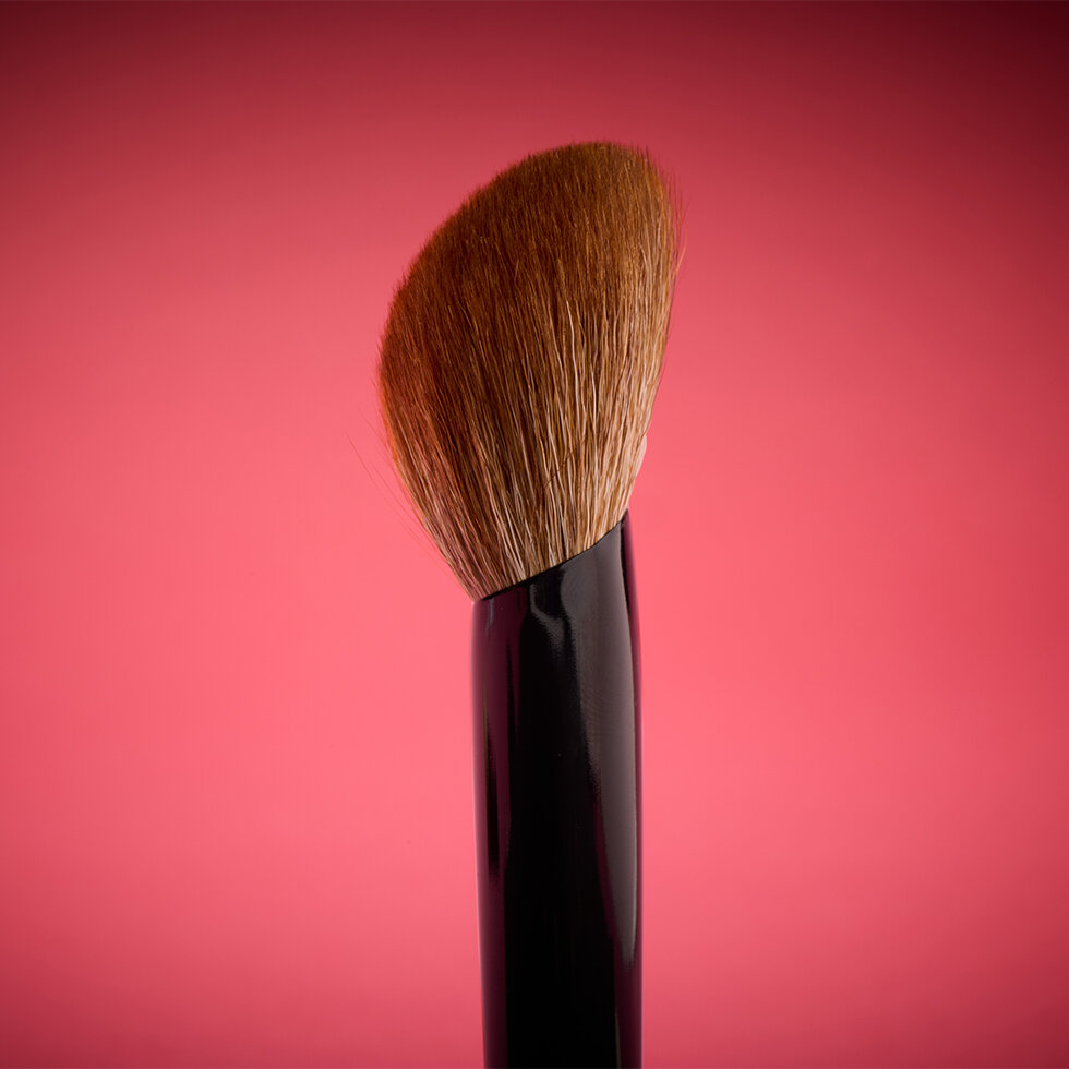 Sonia G. Mini Essentials Blush & Sculpt side view