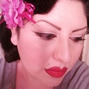 Classic Pinup look.