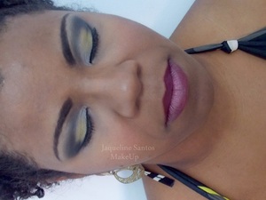 Make Amarelo e preto !